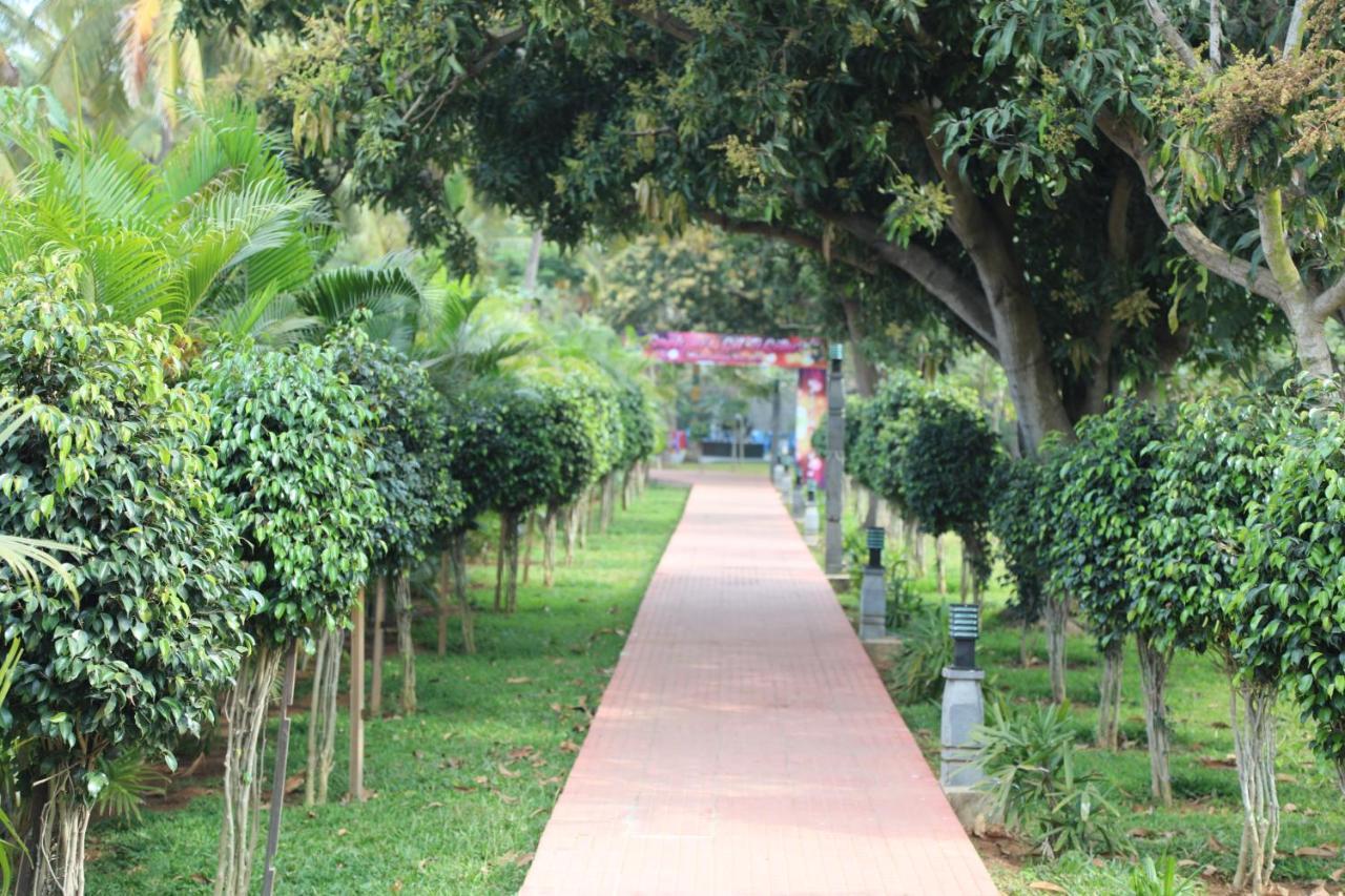 Celebrity Resort Chennai Tambaram Экстерьер фото