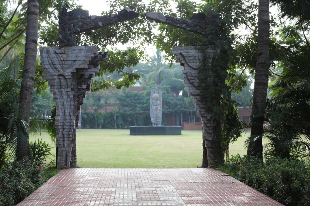 Celebrity Resort Chennai Tambaram Экстерьер фото