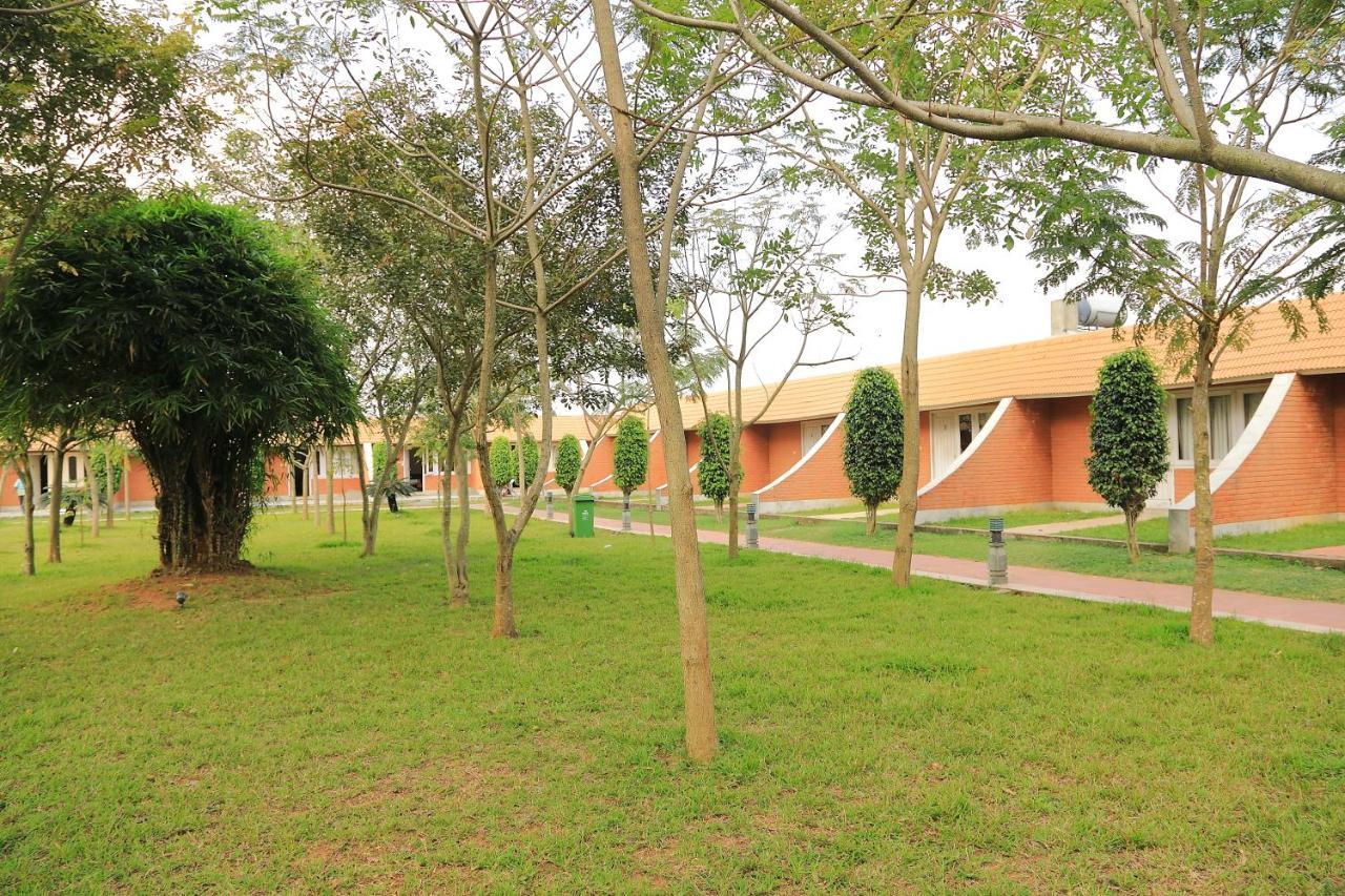 Celebrity Resort Chennai Tambaram Экстерьер фото