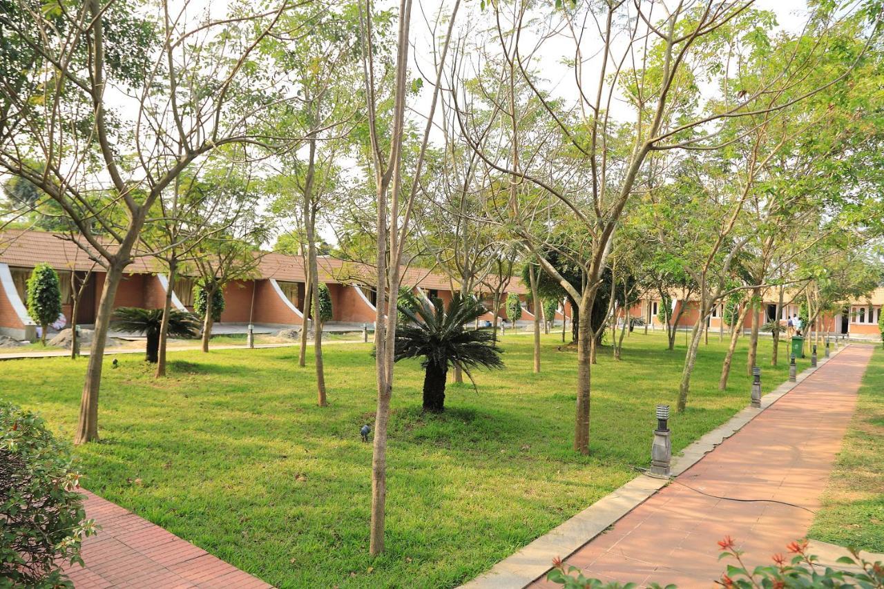 Celebrity Resort Chennai Tambaram Экстерьер фото